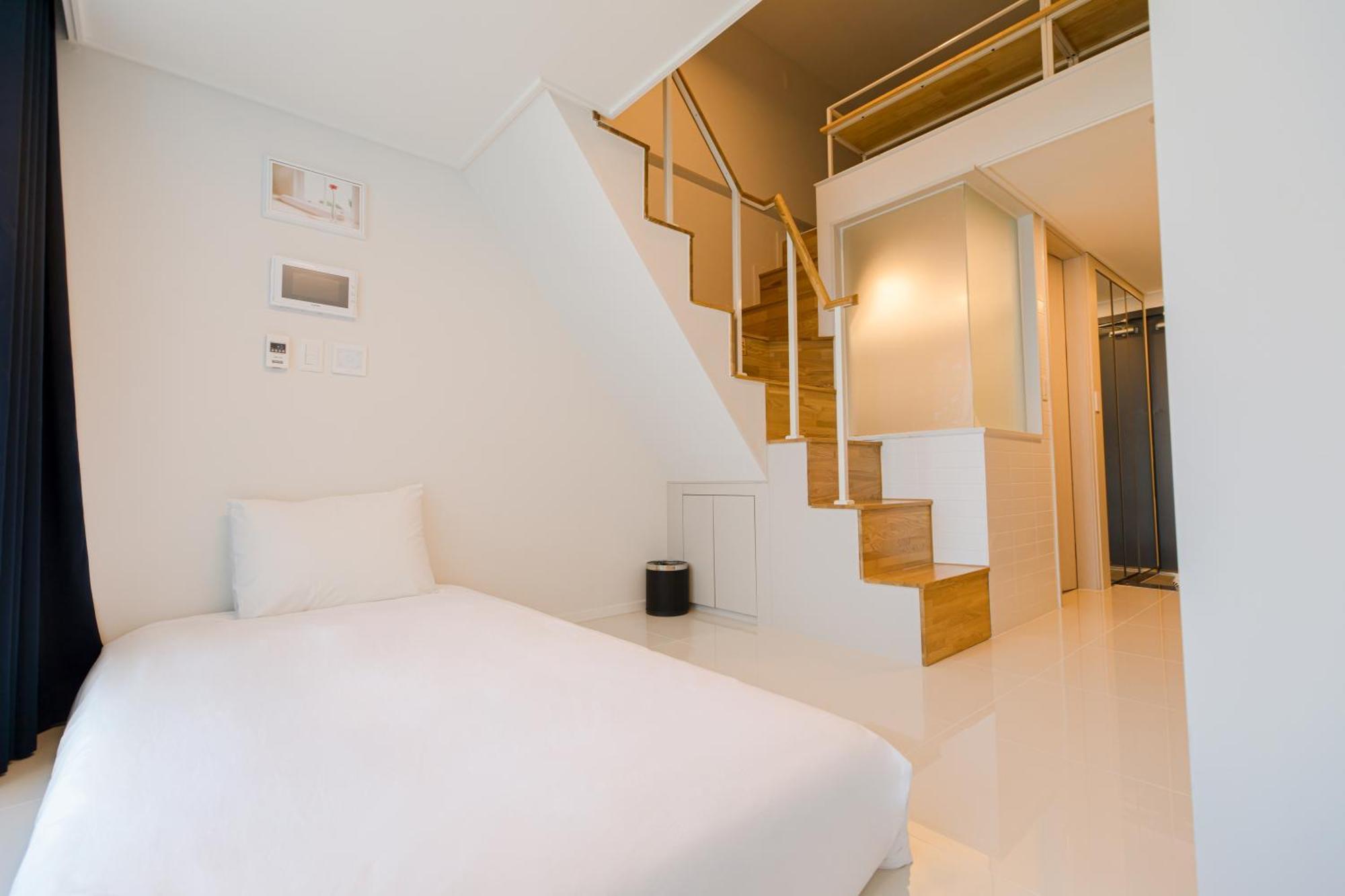 Blue Ocean Hotel 3 Incheon Bagian luar foto